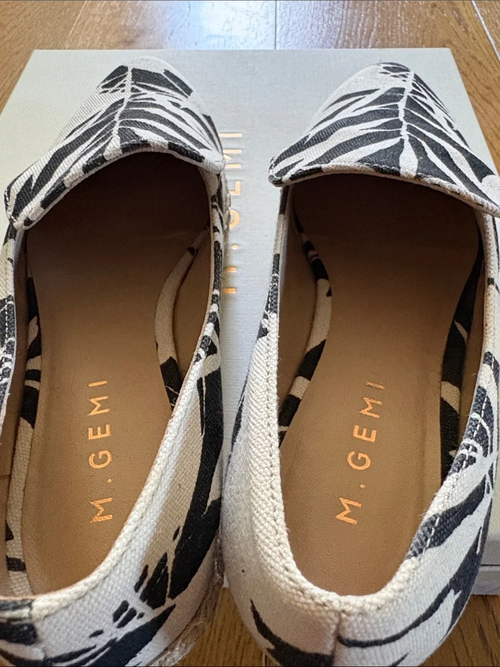 M.Gemi barely worn
